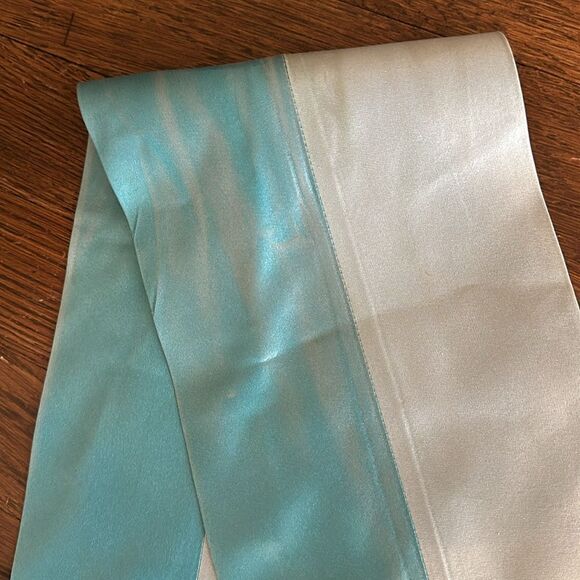 Vintage mid century aqua & light blue stripe double layer satin polyester scarf - Picture 4 of 6